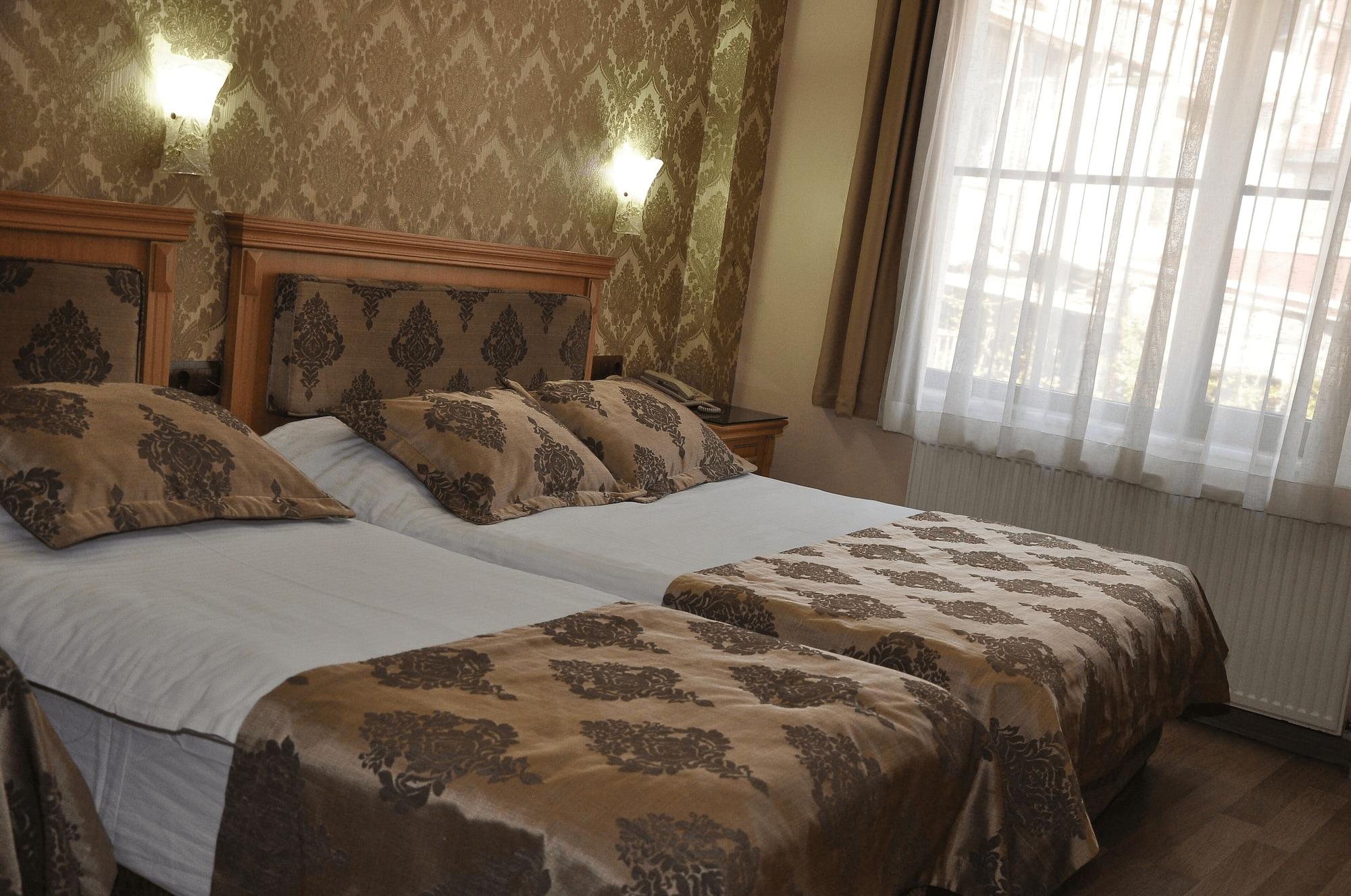 Grand Papirus Hotel Istanbul Exterior photo